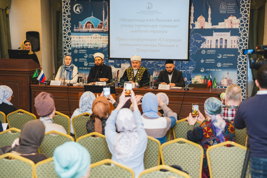 Татарстанда Рамазан ае ничек узачак: Нәзарәттә зур матбугат очрашуы узды